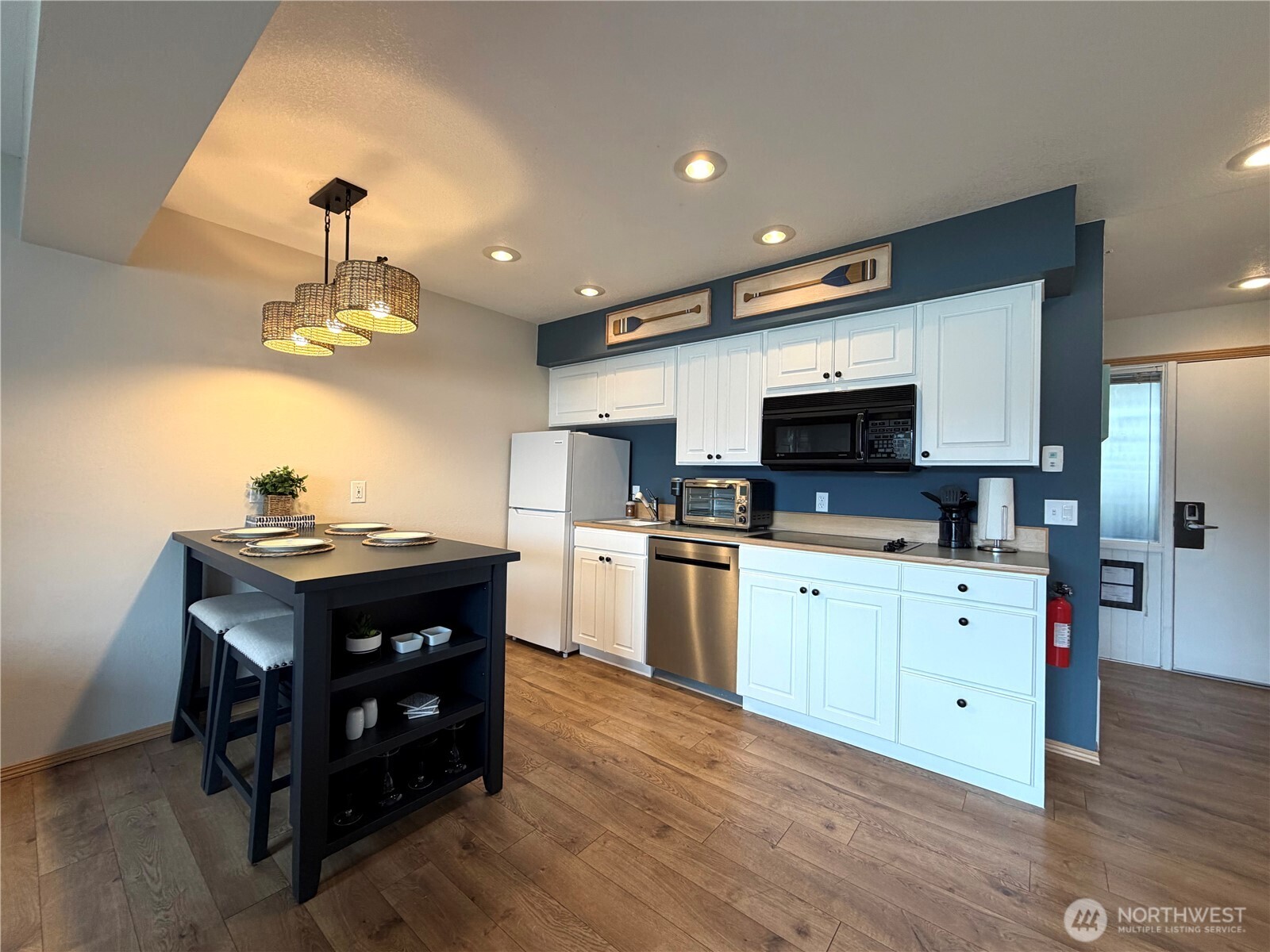 Different ways to arrange the furniture