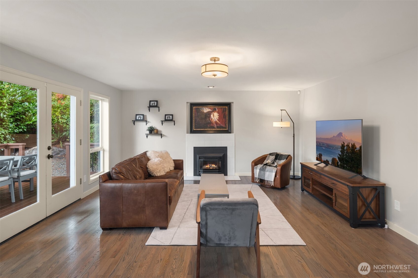 Family Room with Fireplace