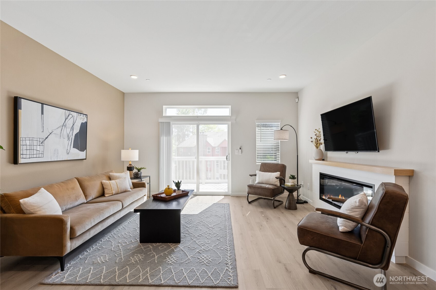 Photos are for representation only.  Features, colors and selections may differ from photograph. See site agent for details.