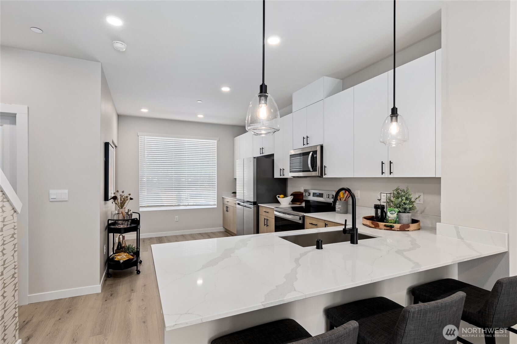 Photos are for representation only.  Features, colors and selections may differ from photograph. See site agent for details.