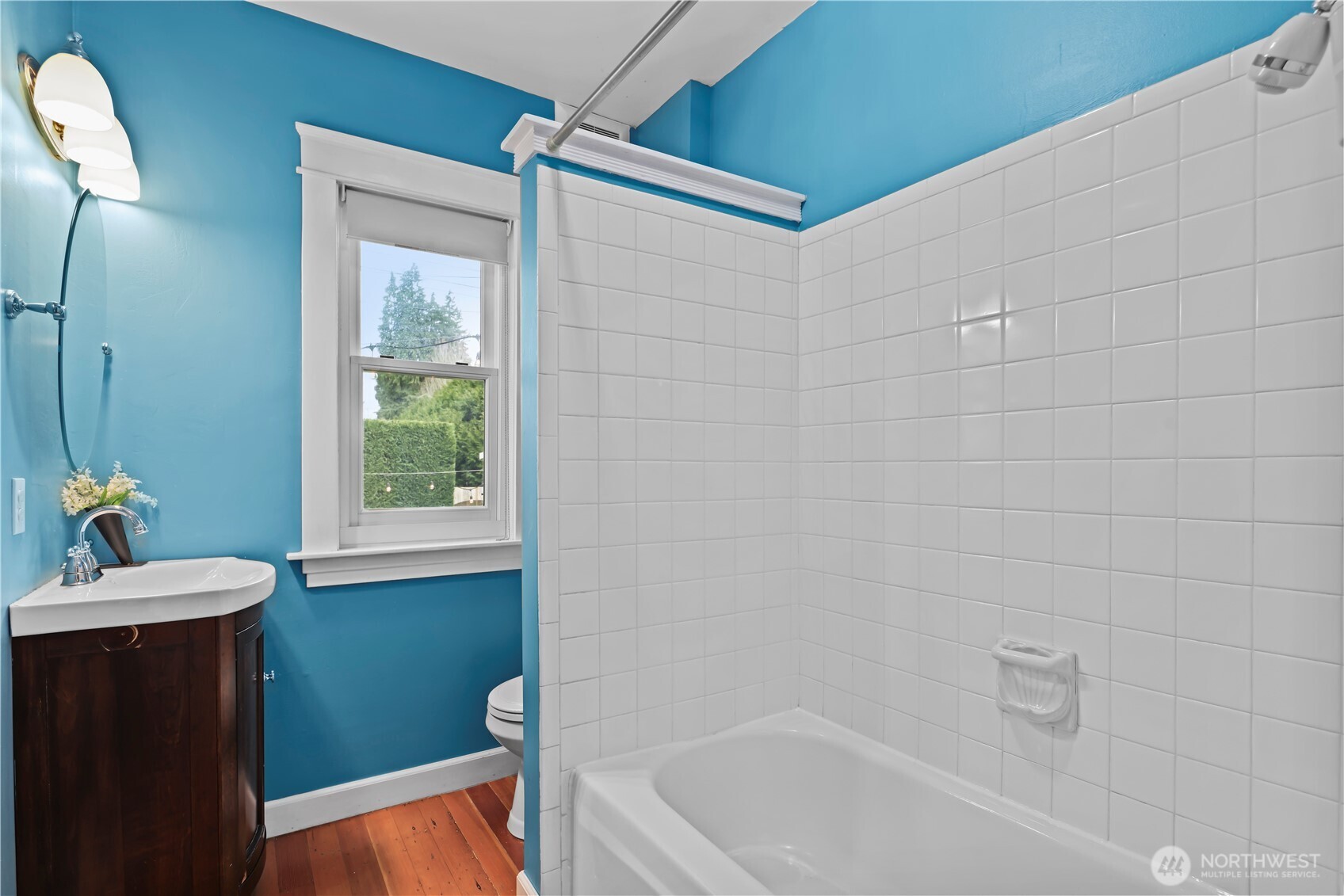 Full bath on the main floor