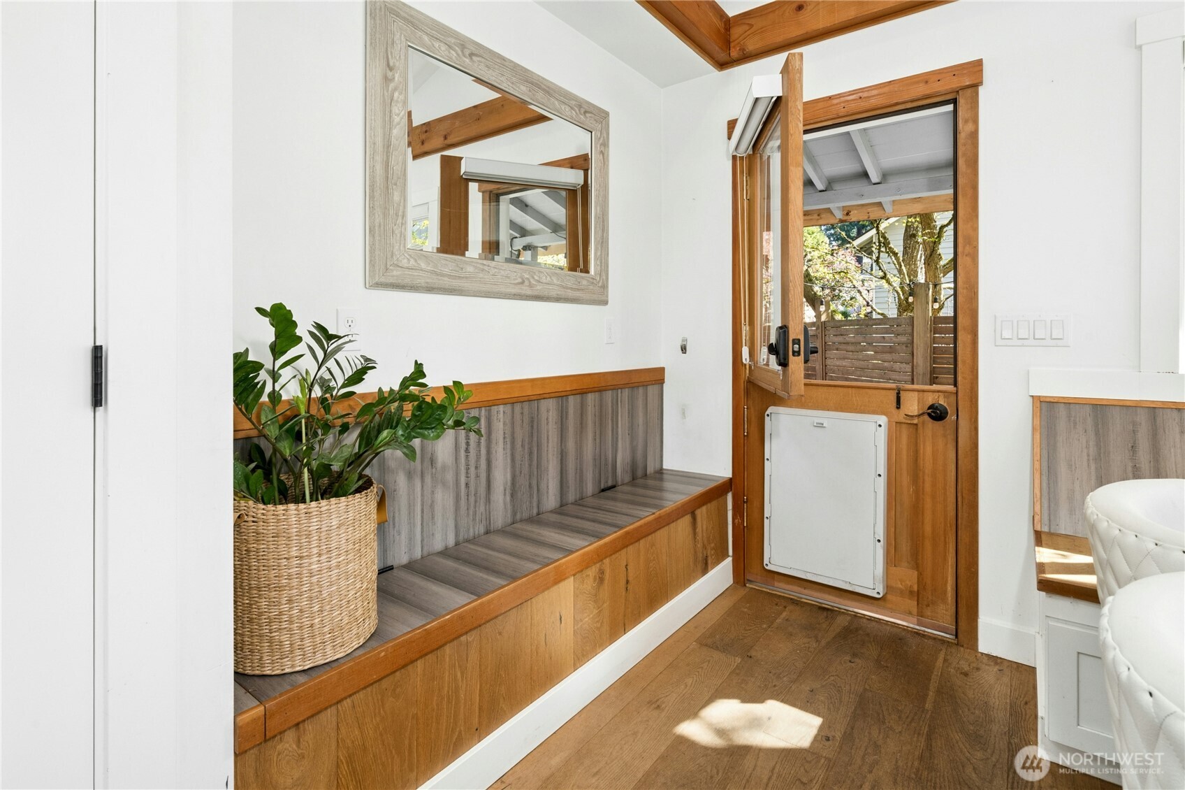 Additional storage under bench seating