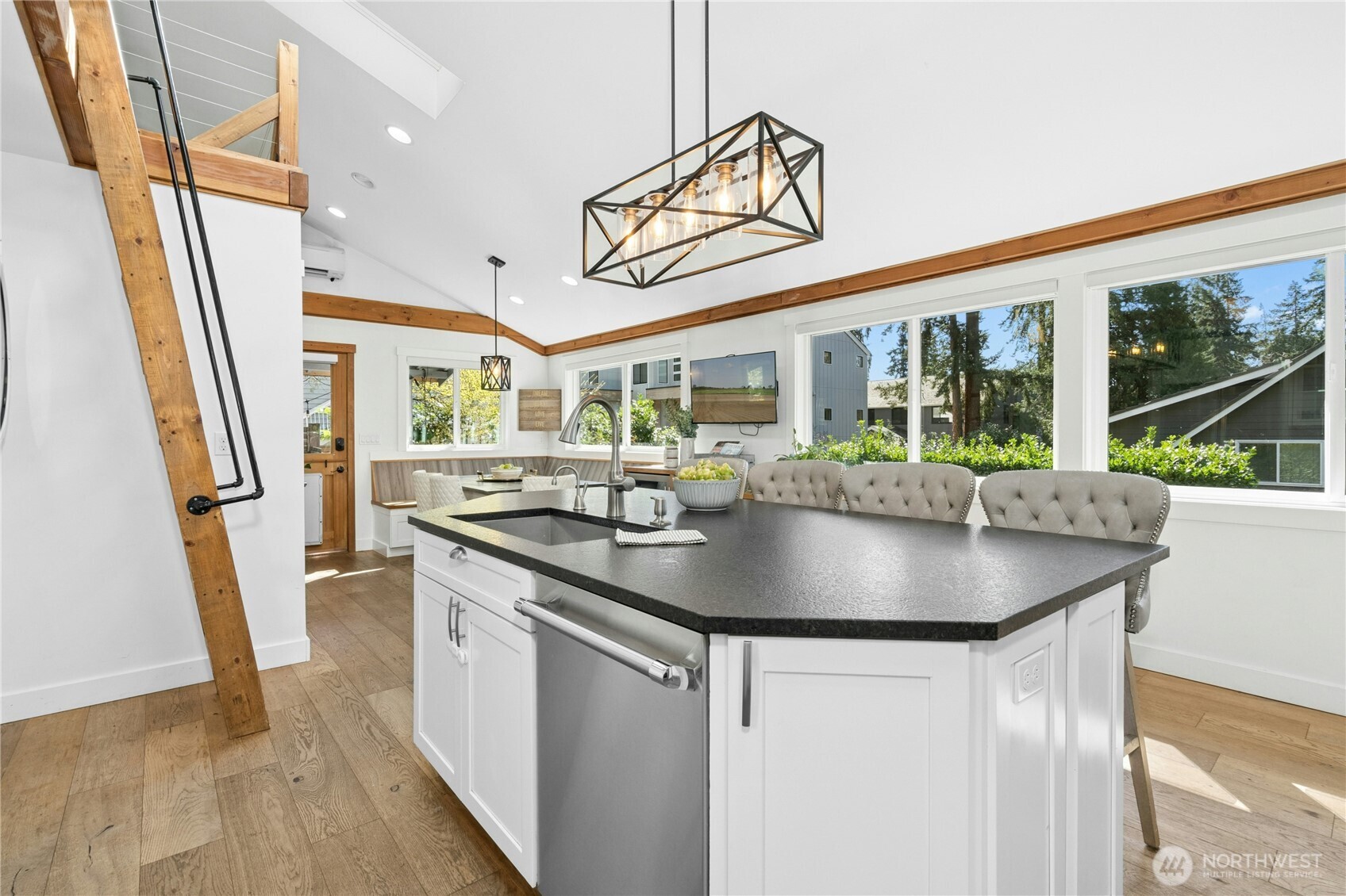 Kitchen island with breakfast bar