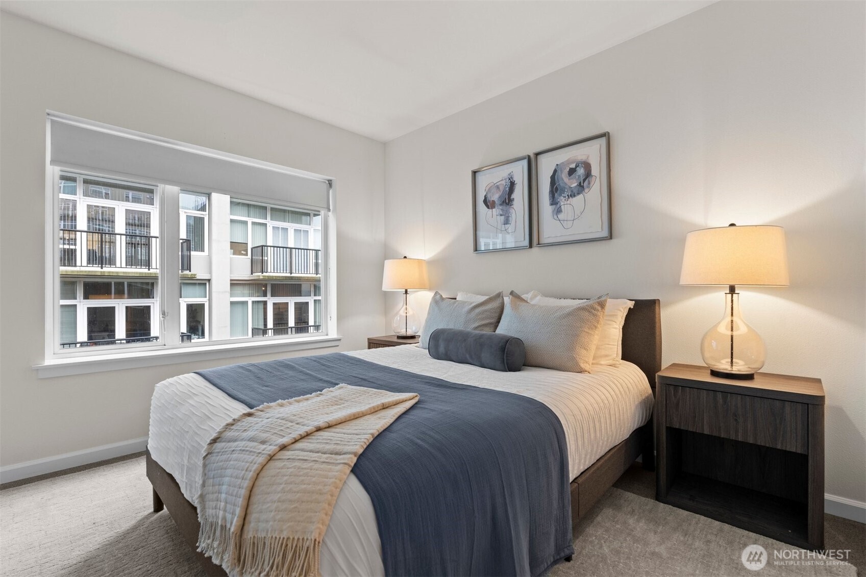 Easily accommodates a queen with side tables.