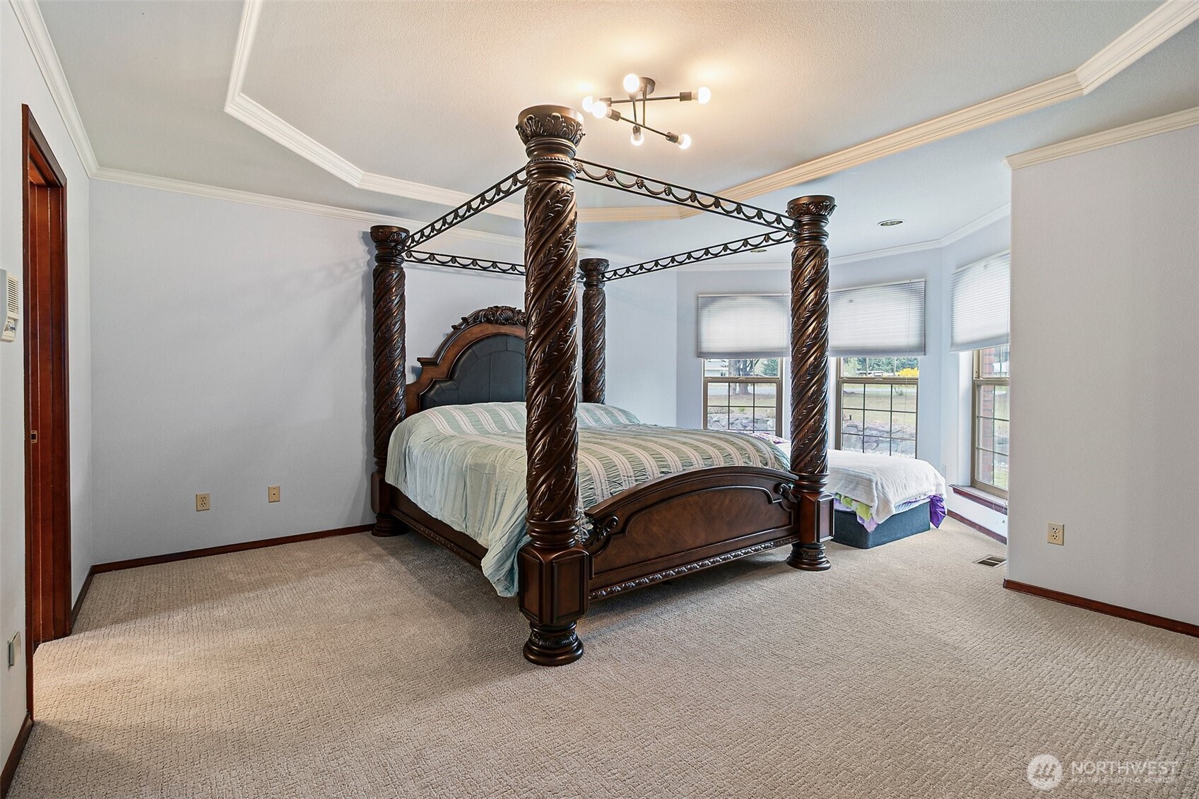 Main Floor Main Bedroom