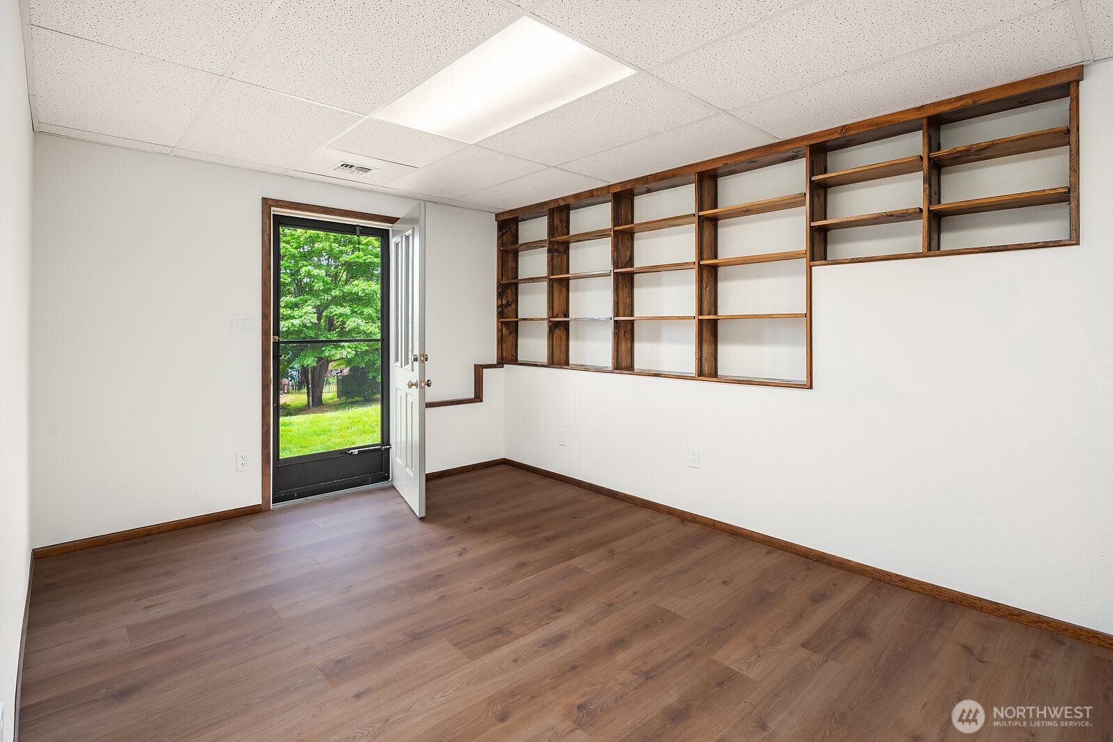 Bonus room with exterior door.  Could be office or guest sleeping.