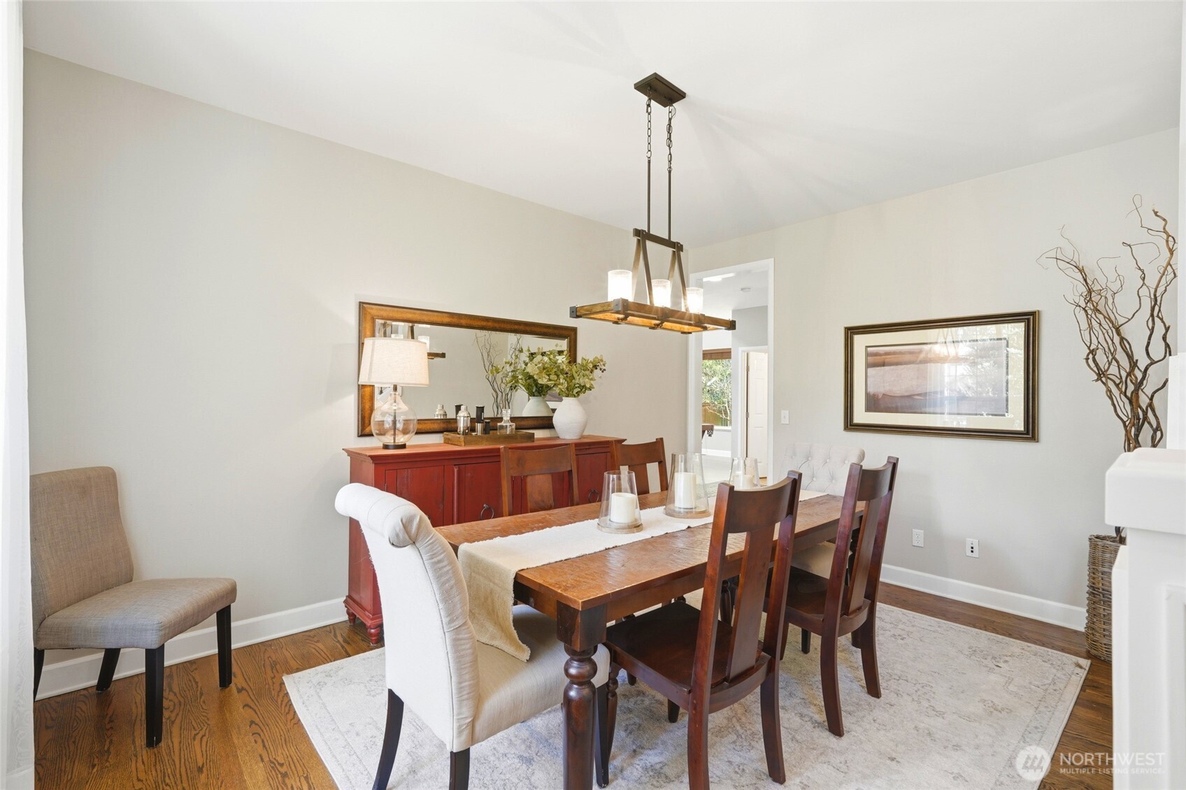 Dining room to the left of the foyer.