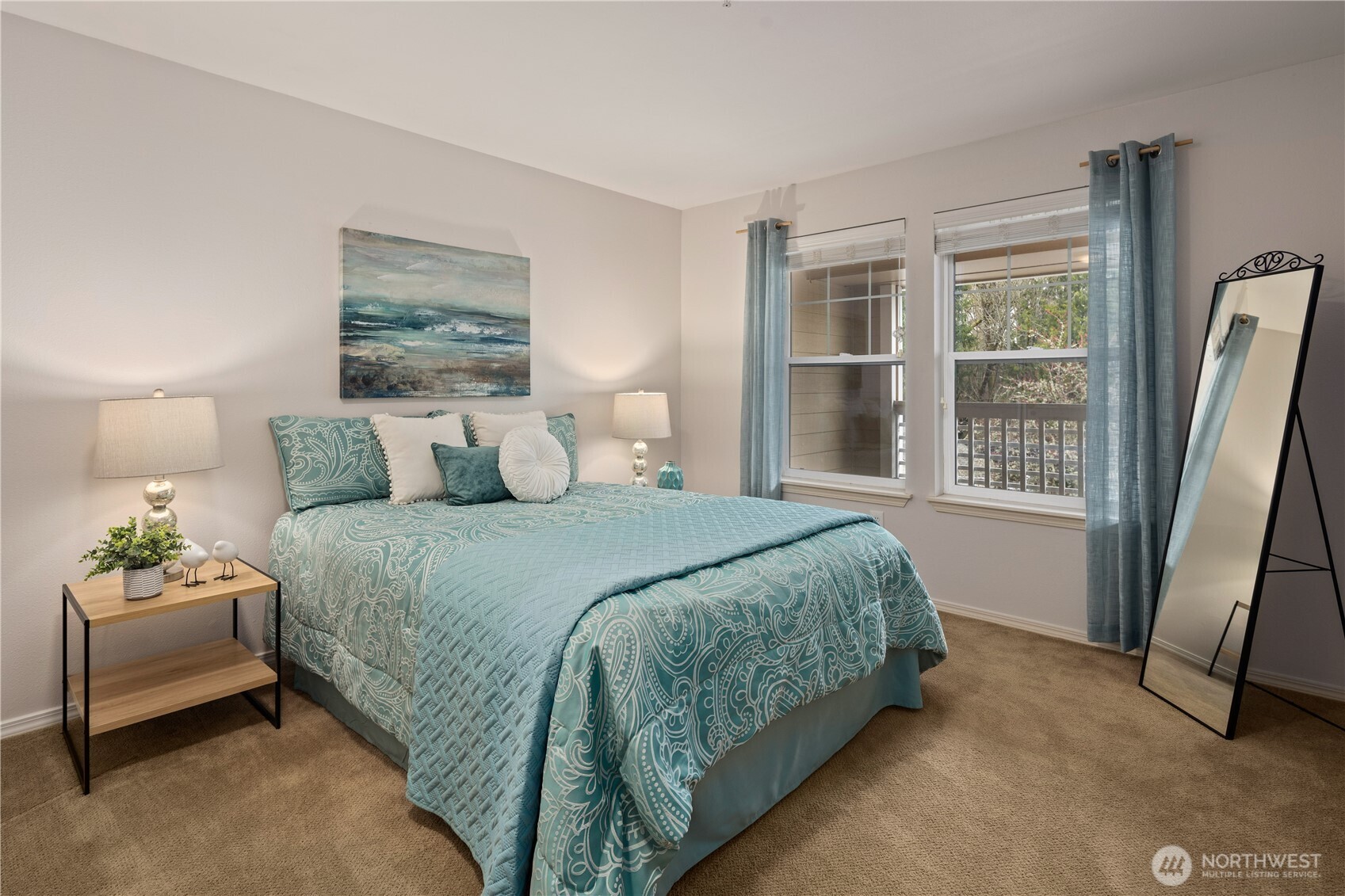 2nd bedroom