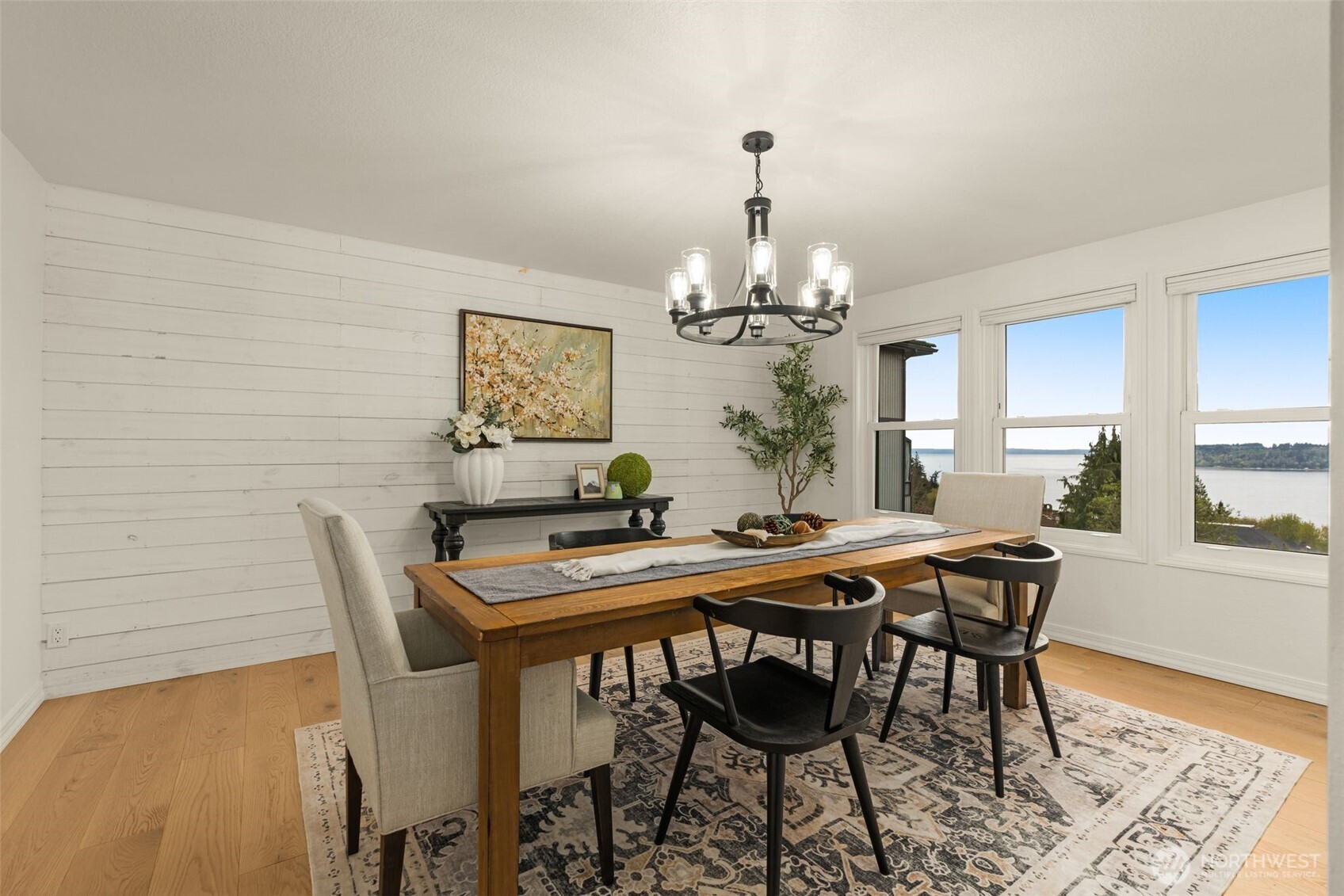 Dining room with sweeping views!