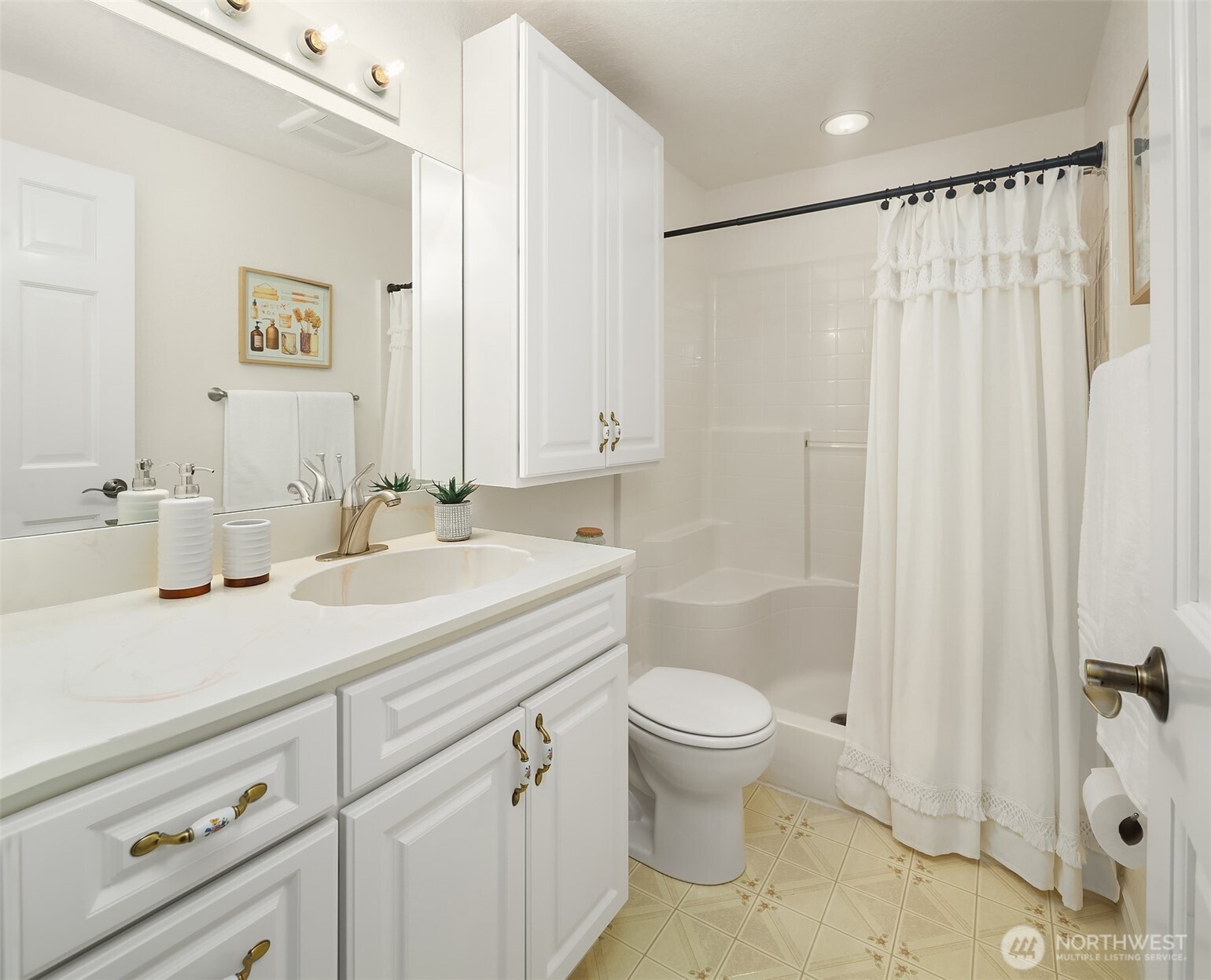 Primary ensuite