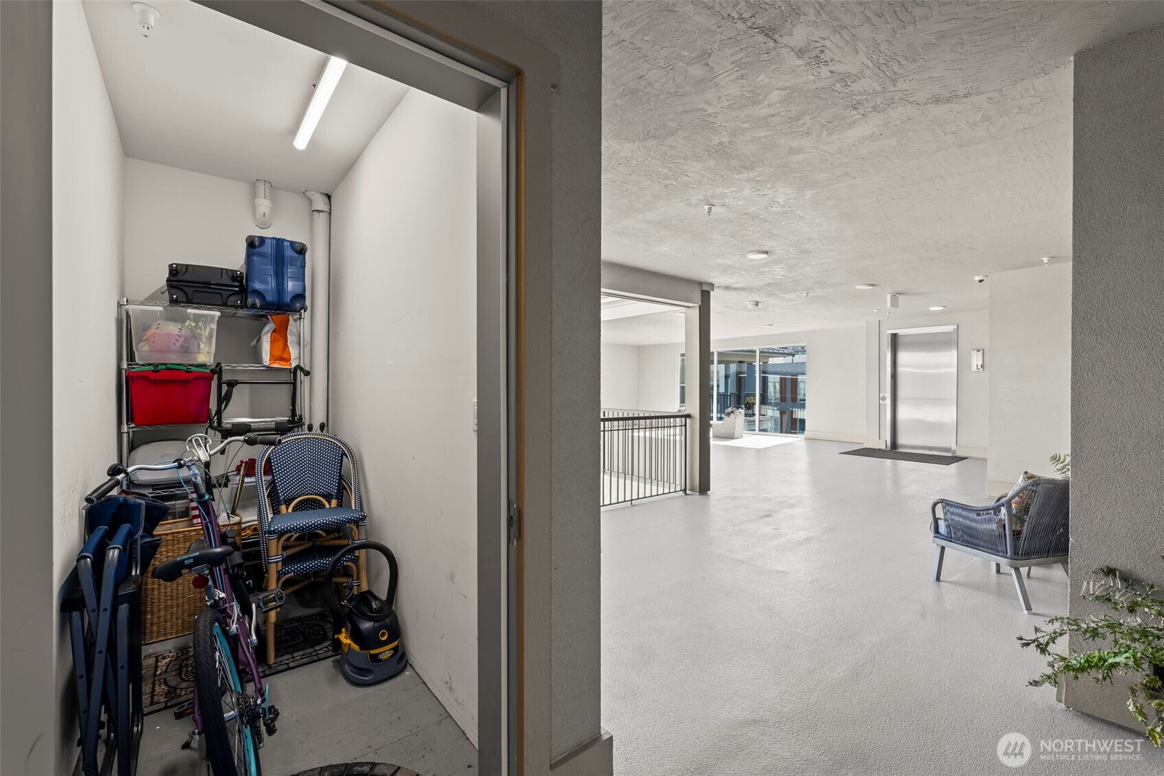 Did not have enough storage inside? No worries. Convenient storage unit located next to your home