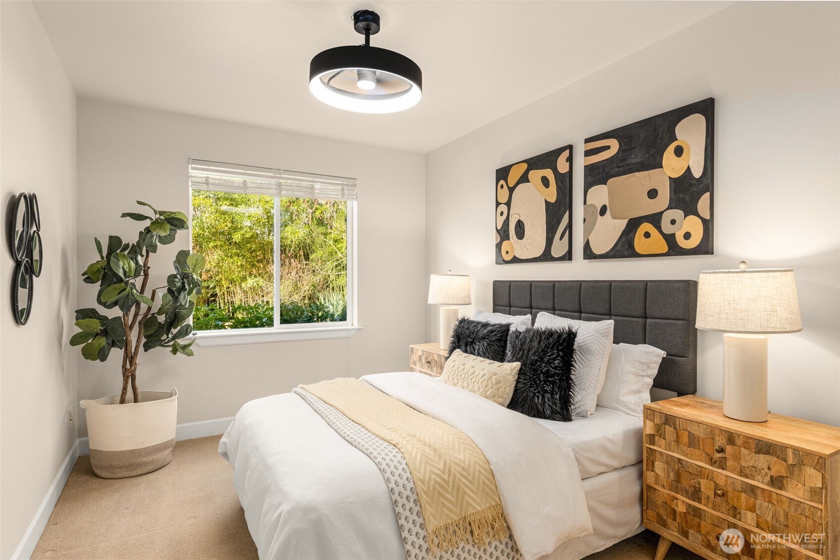 Main level bedroom