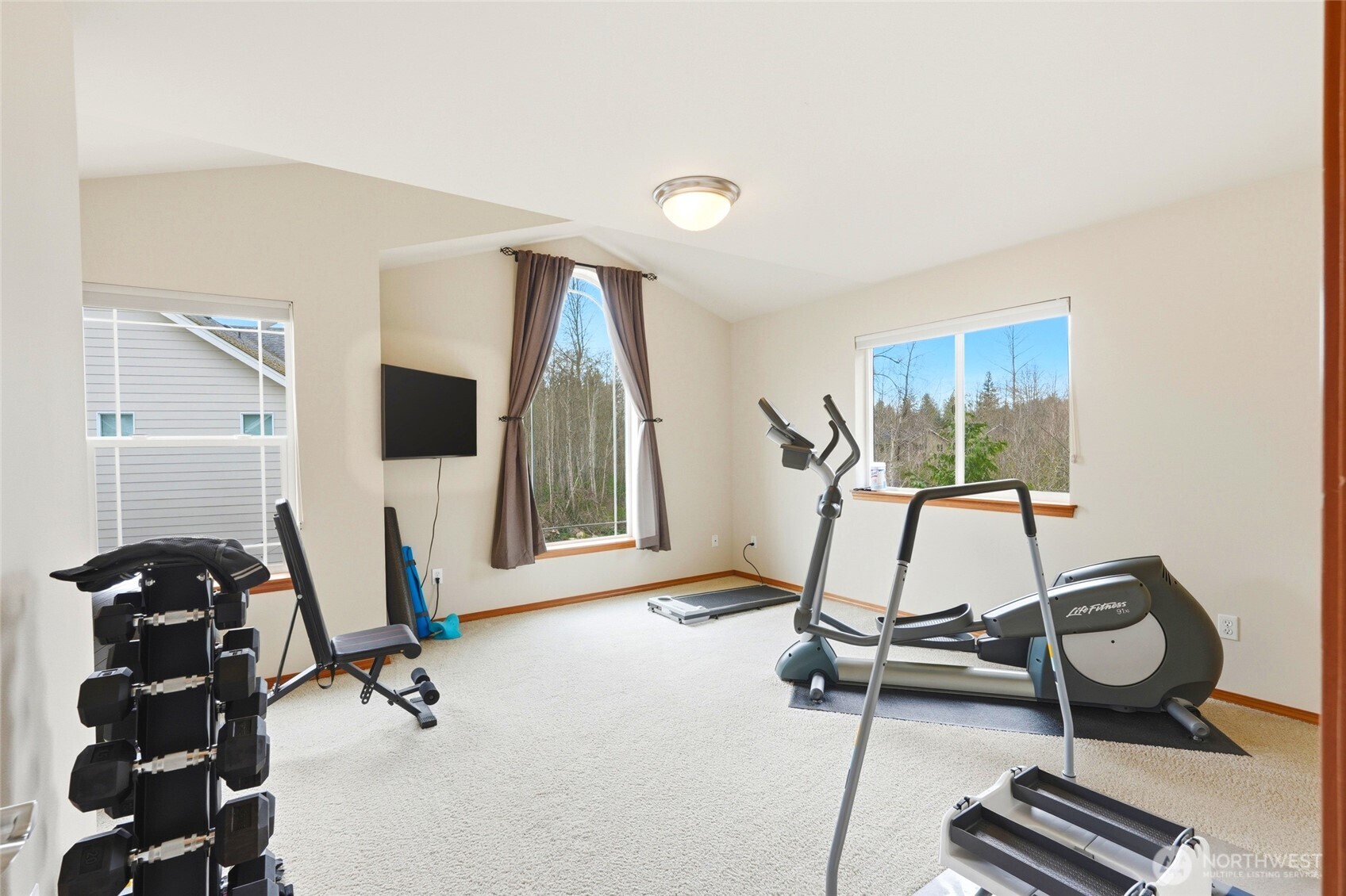 Upstairs bonus room could be used as a workout space, TV room or whatever else your you need.