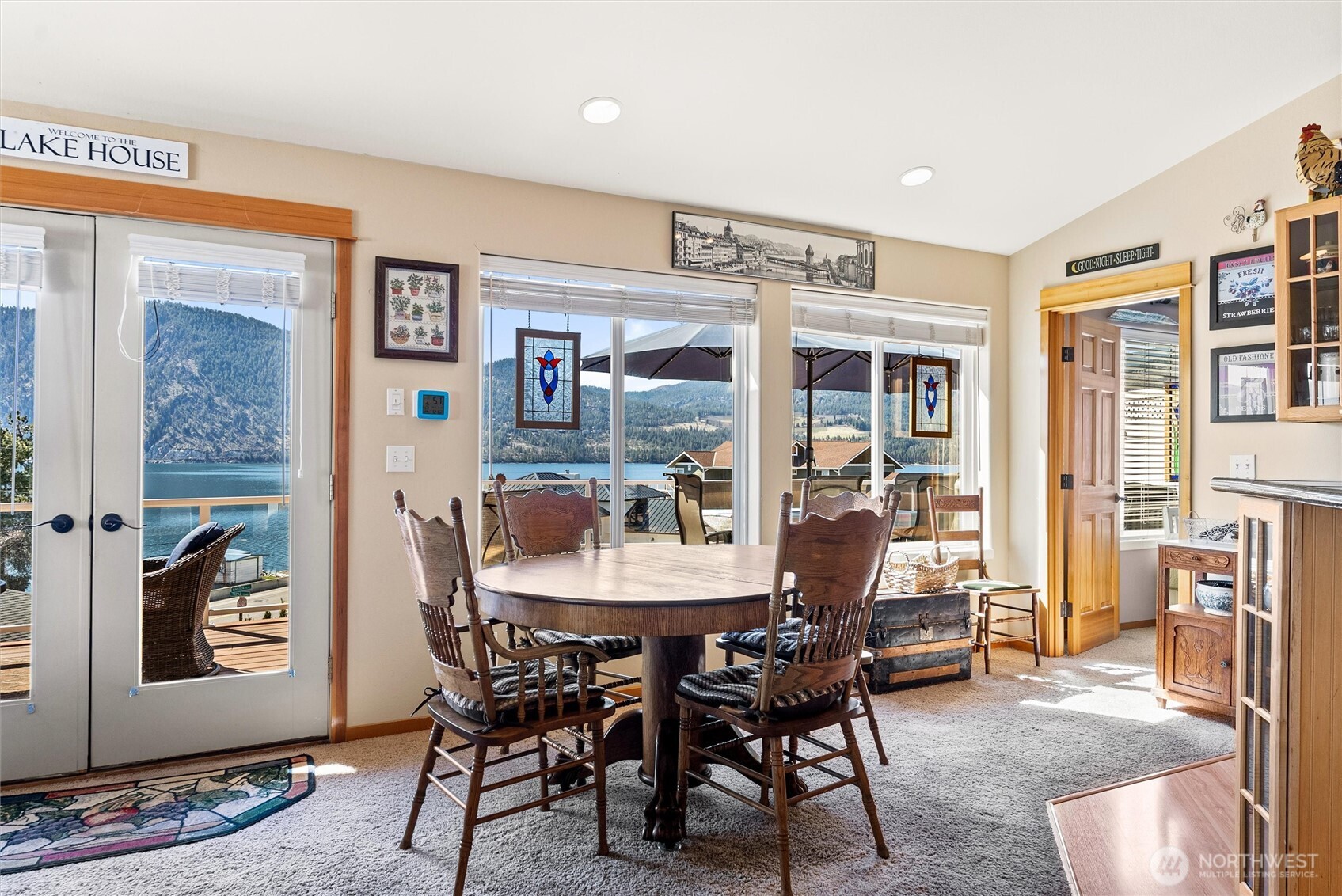 Primary 1 bedroom and en-suite