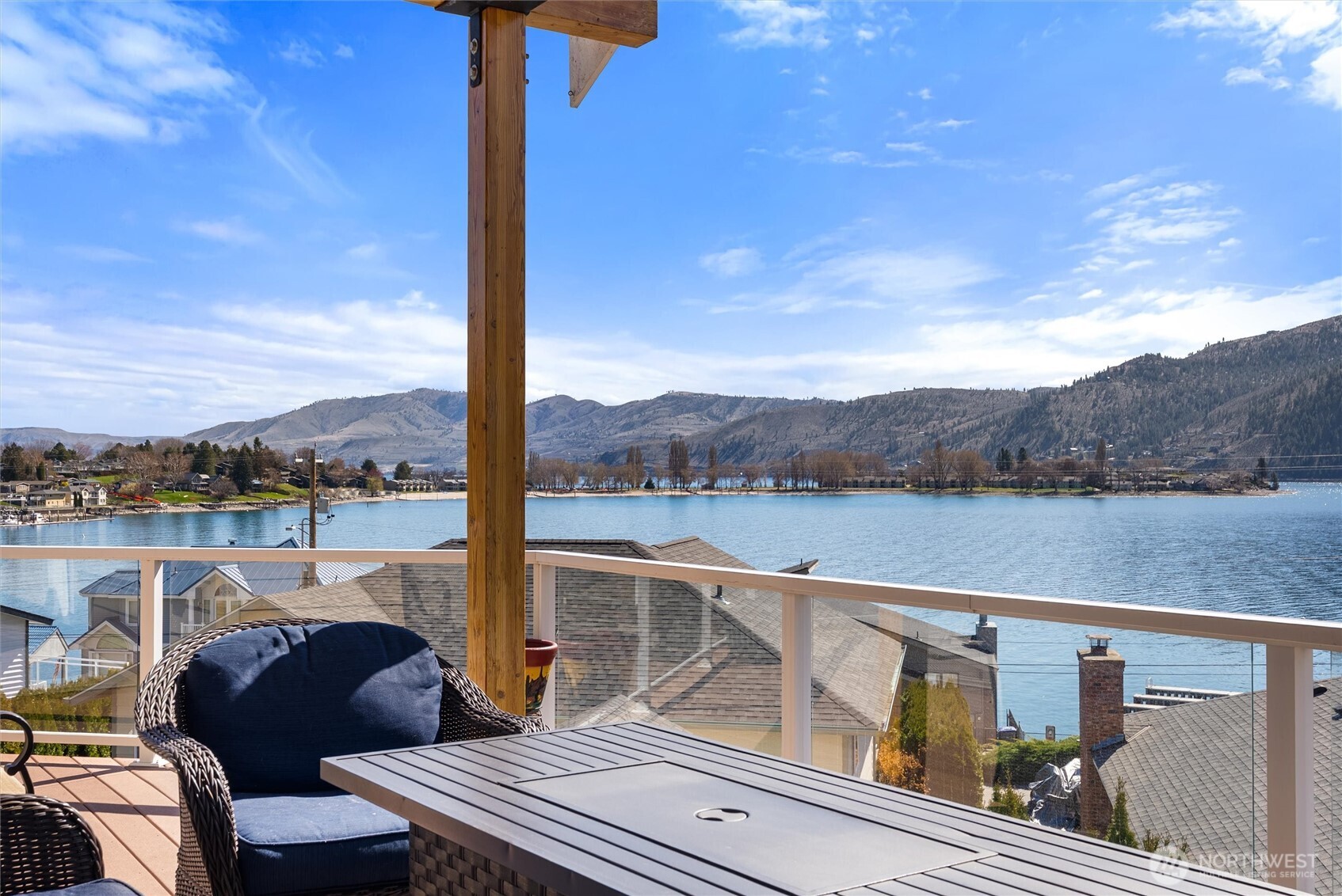 Eastern Views upper deck