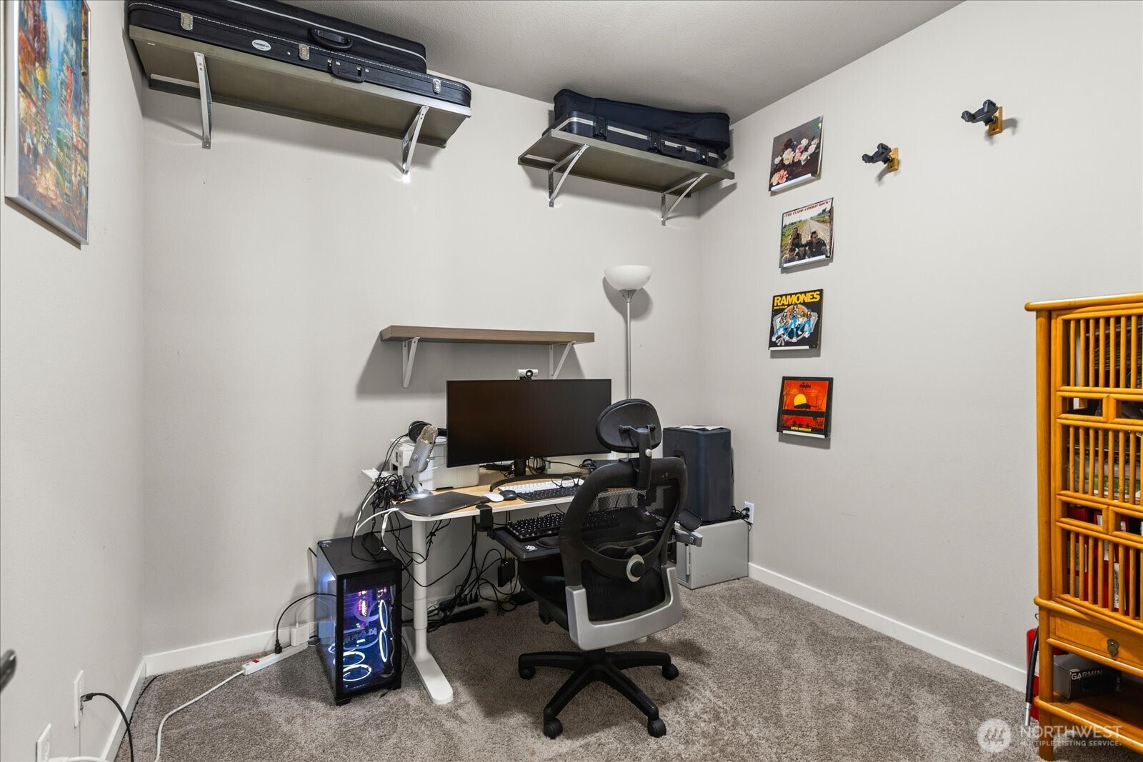 Lower level office/work out room