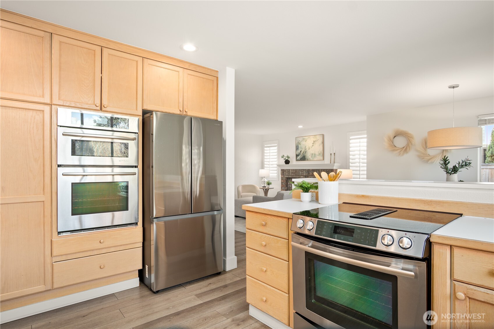 Updated stainless appliances