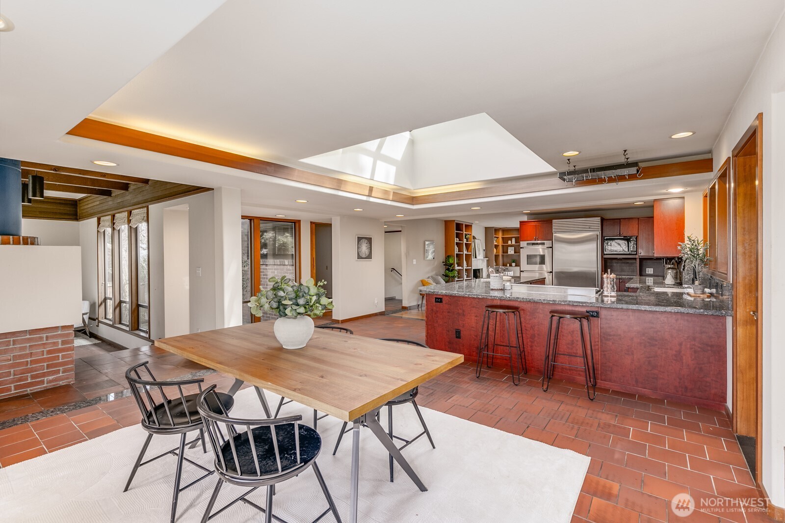 Dining area off of kitchen.