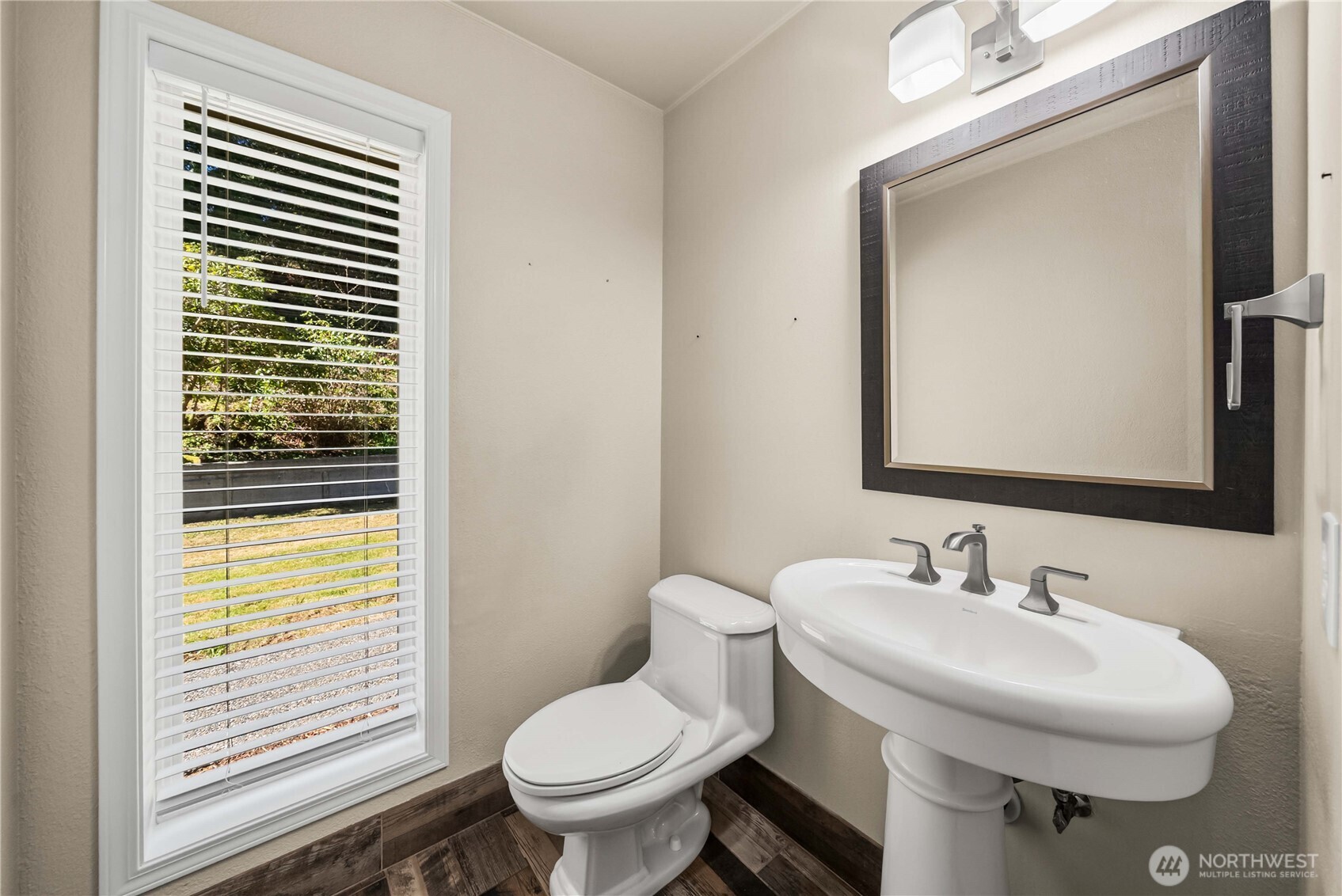 Sunlit eating nook off the kitchen.