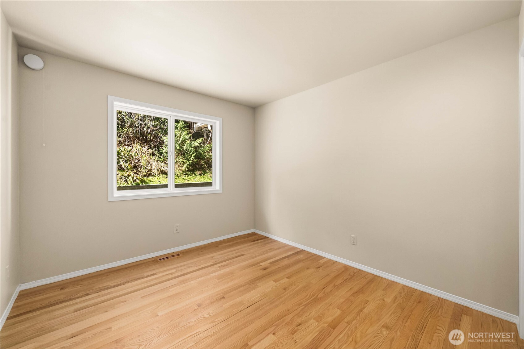 Updated main floor half bath.