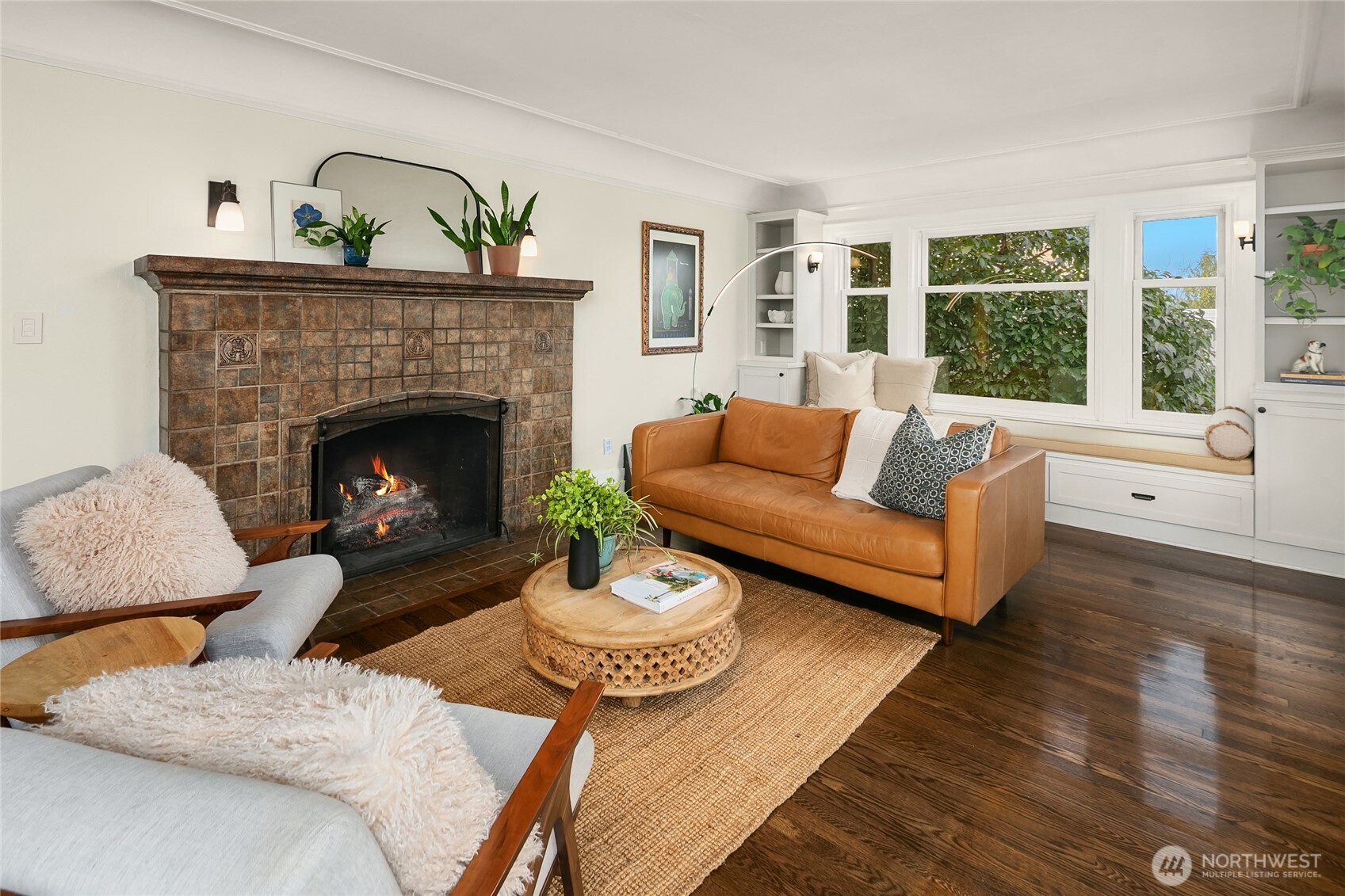 Generously proportioned rooms with views and serene outlooks.