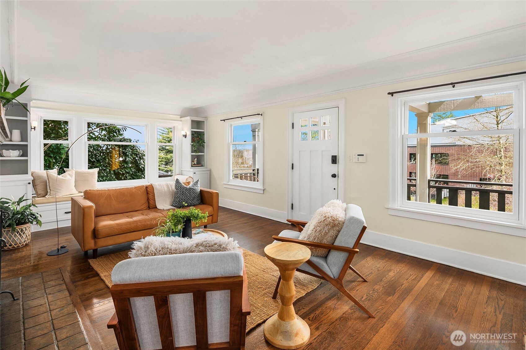 Entertain with ease in formal and informal living spaces.