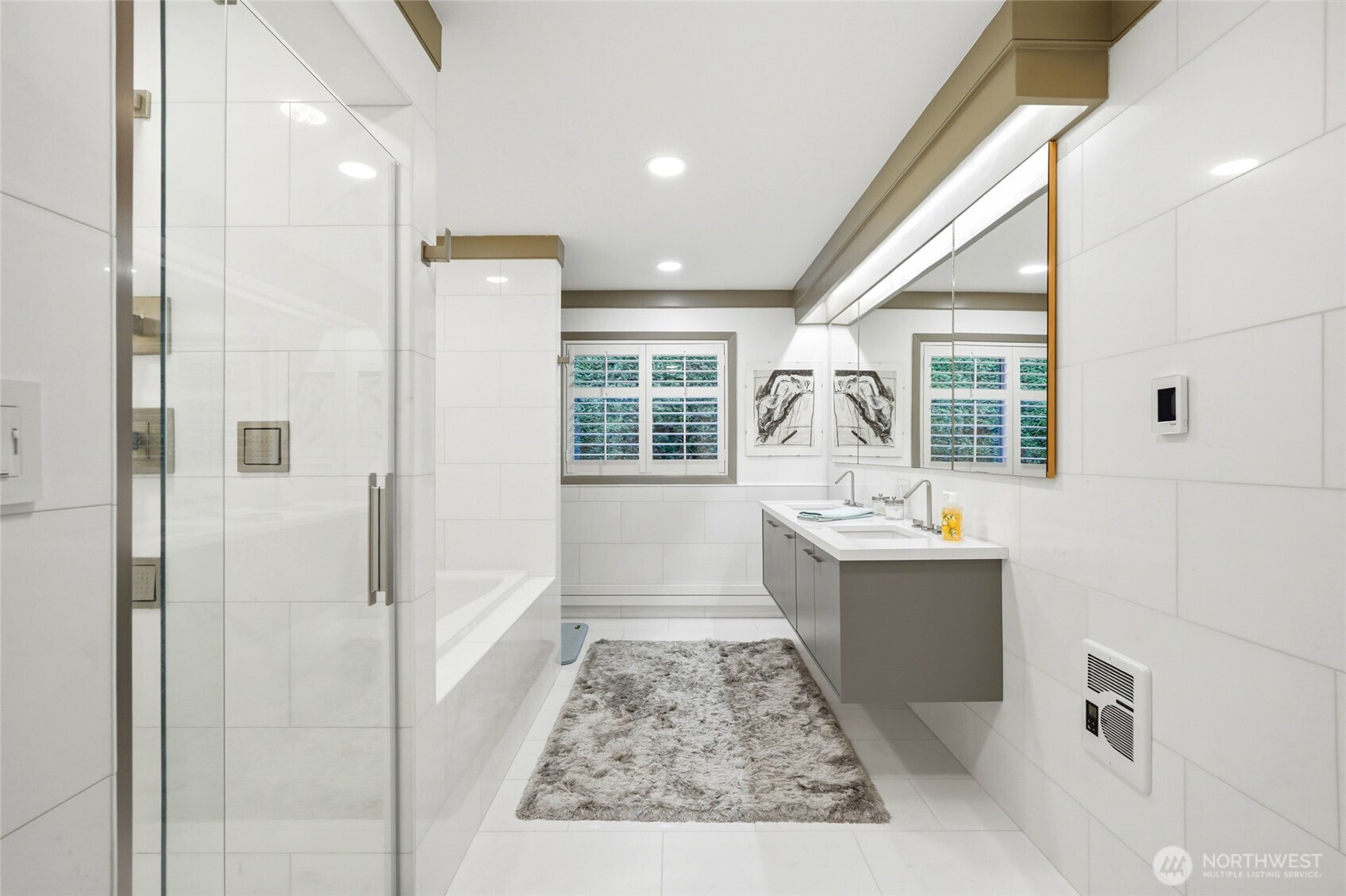 Fully remodeled primary bathroom.
