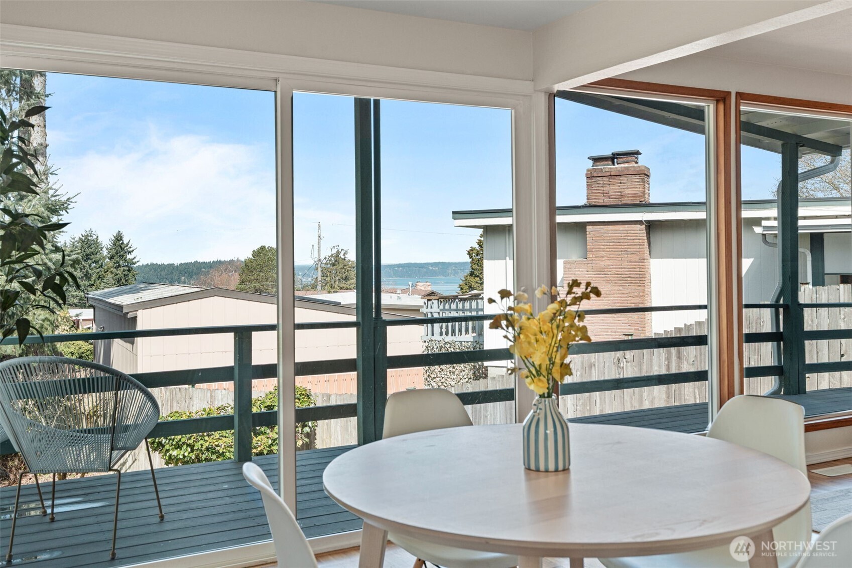 Dining Area  1710 North Bridgeview Drive, Tacoma, WA 98406
