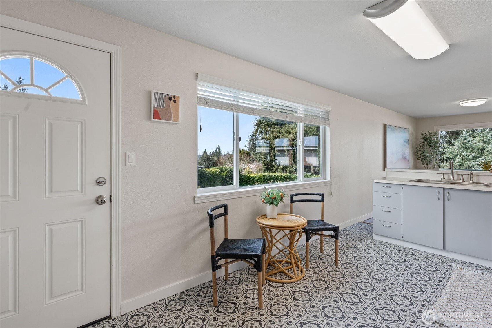 Kitchen  1710 North Bridgeview Drive, Tacoma, WA 98406