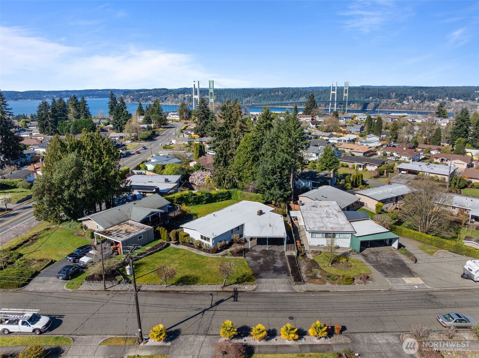 Neighborhood  1710 North Bridgeview Drive, Tacoma, WA 98406