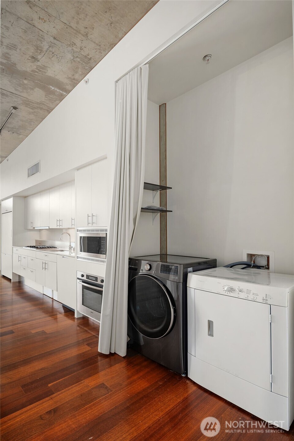 In-suite washer dryer