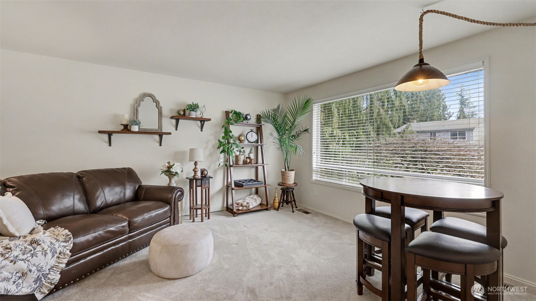 Livingroom off the entry