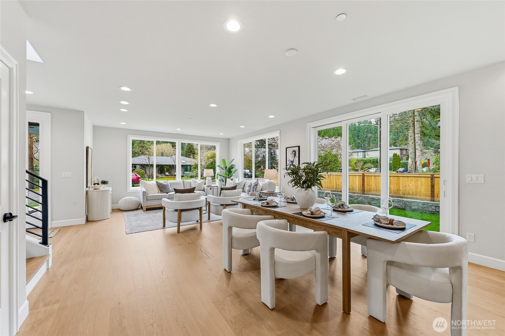 Appliance placement lends itself to minimal clutter in the kitchen.k