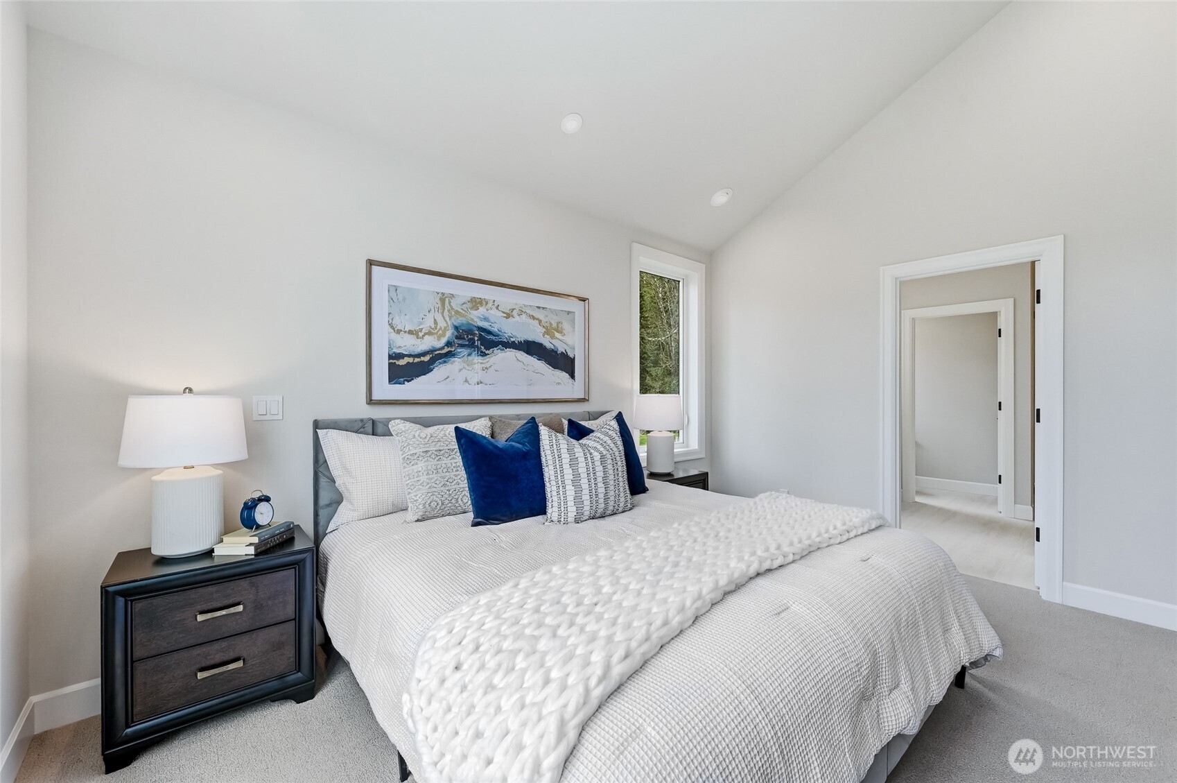 Plenty of room here for big beds, nightstands, and lighting, even a place to read