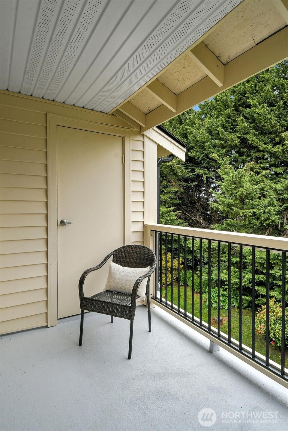 Spacious Deck Overlooking Lovely Grounds & Access to Storage