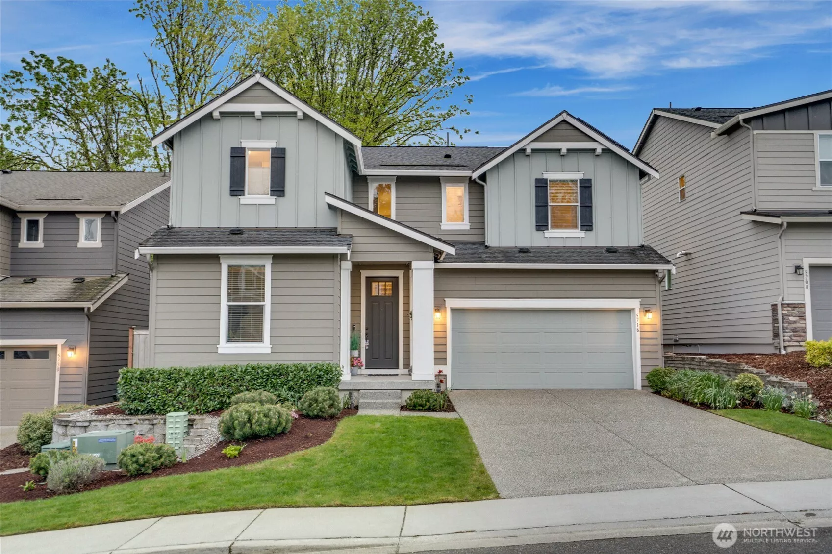 Welcome to the Maple Hallow Community in Fife Heights!