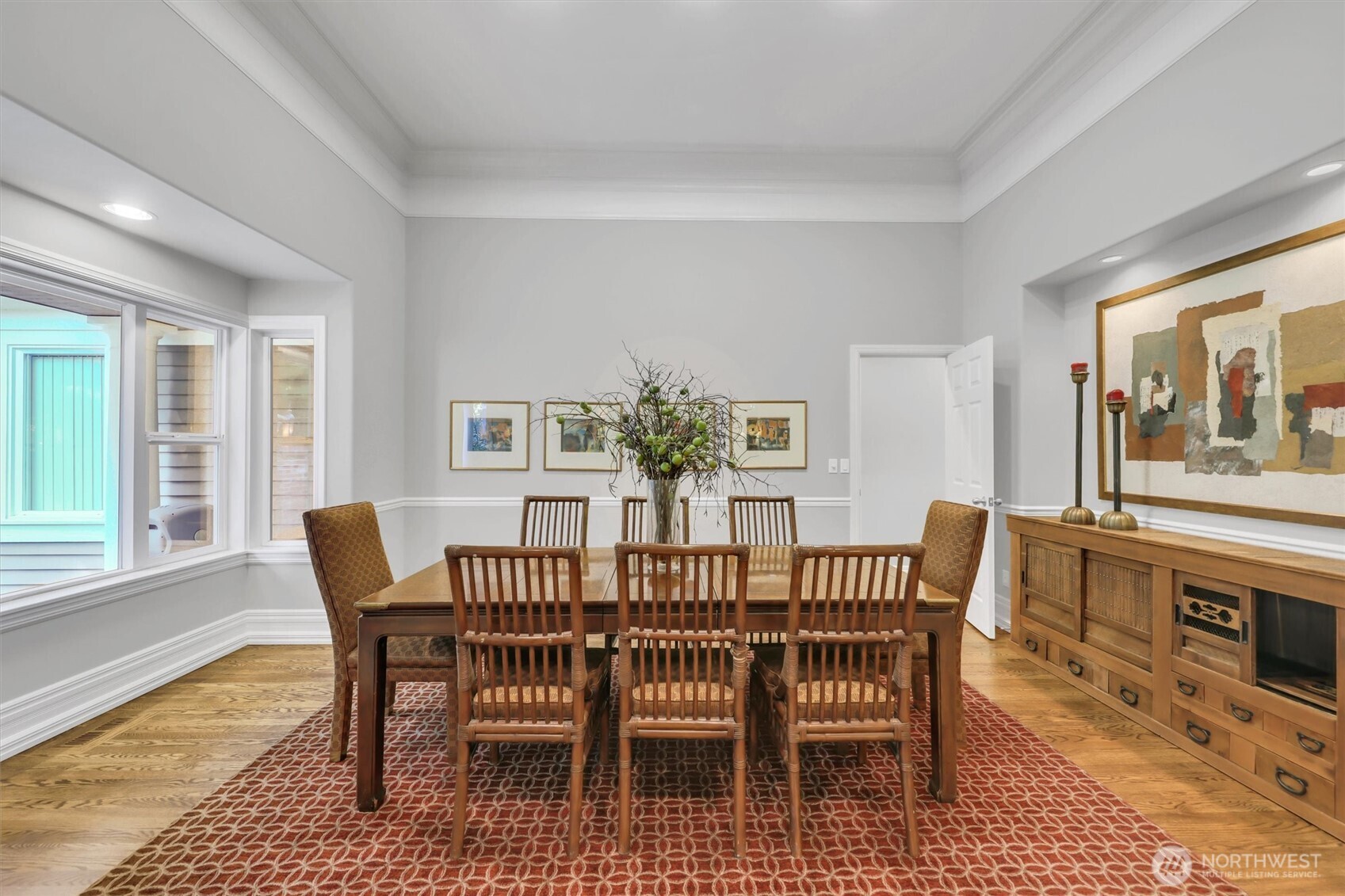 Large dining room ready for entertaining large groups