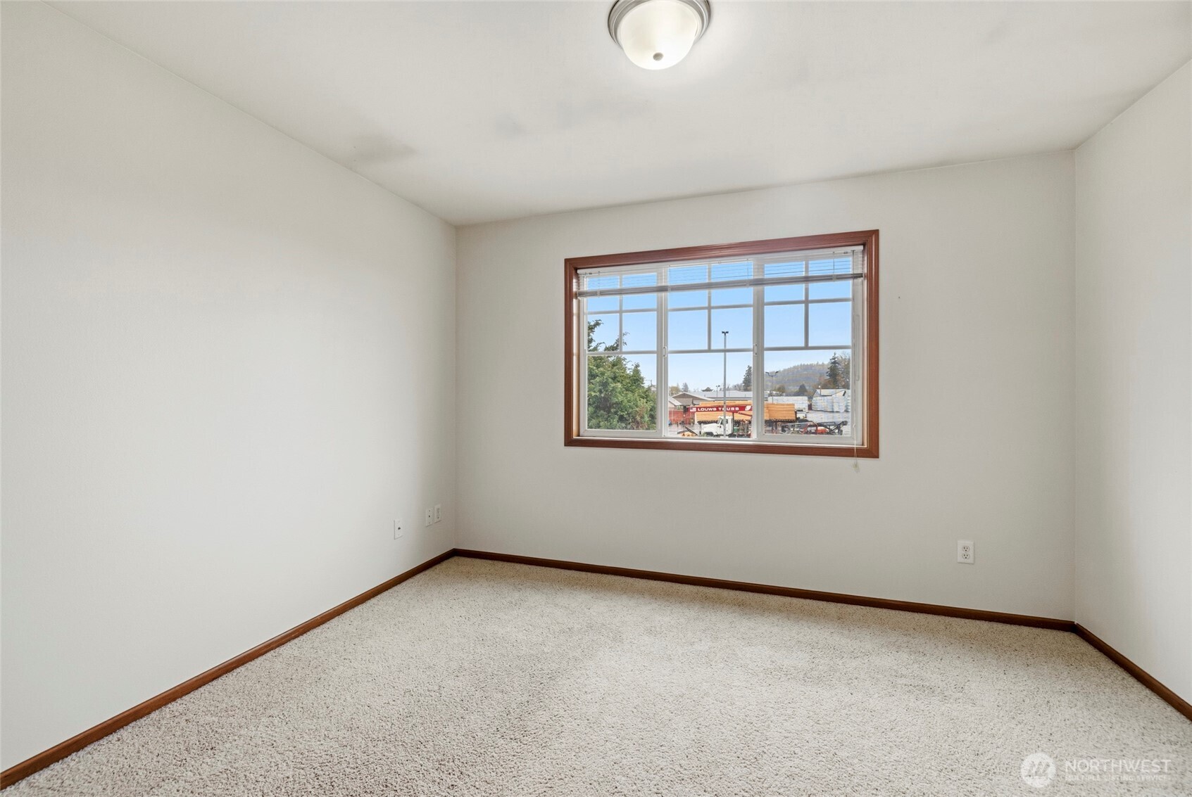 Upstairs Bedroom 1