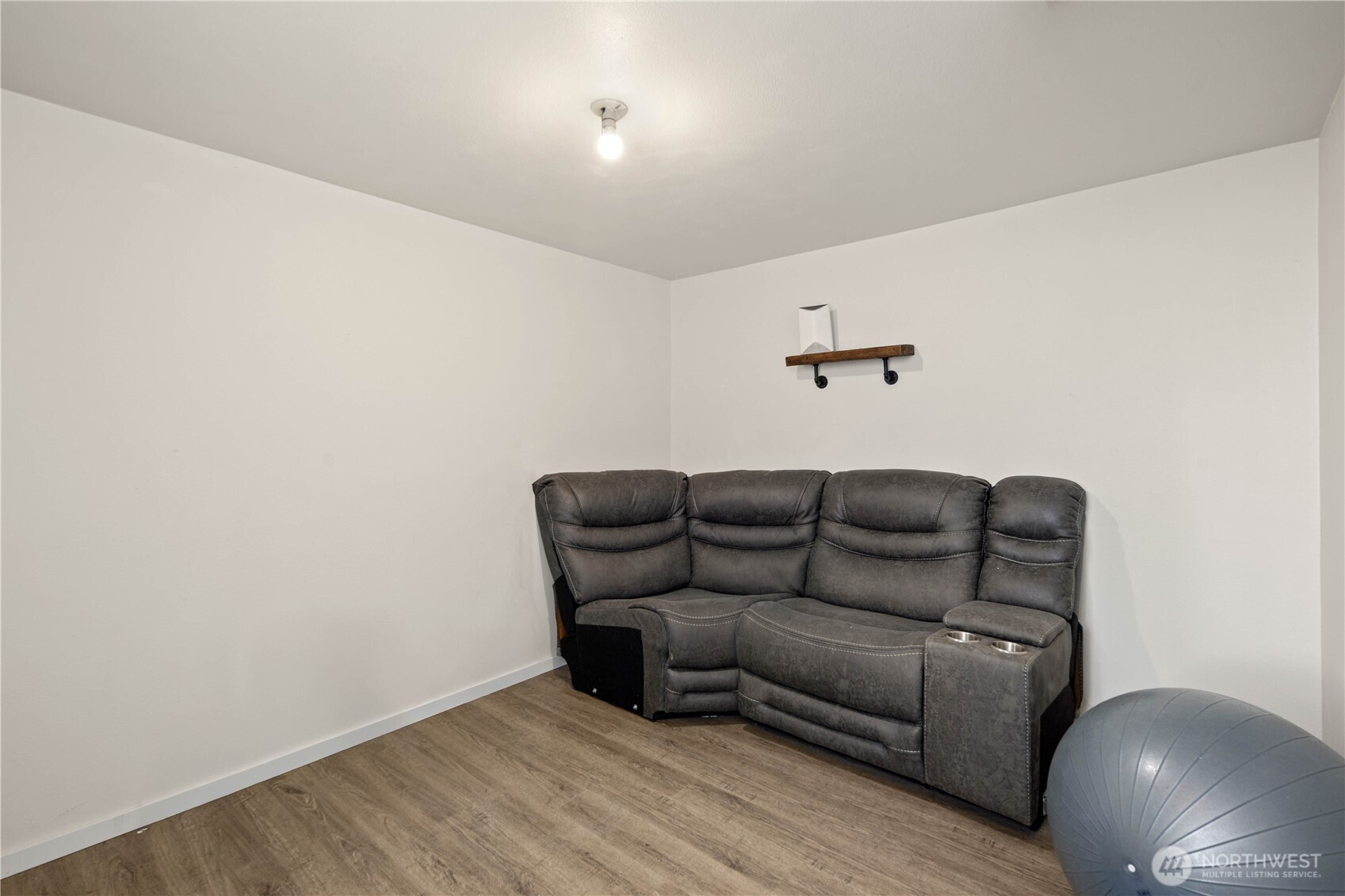 Compact and comfortable