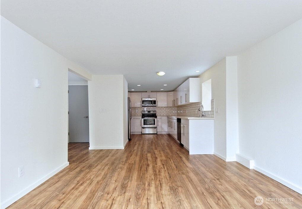 Photos of Unit B before tenant moved in