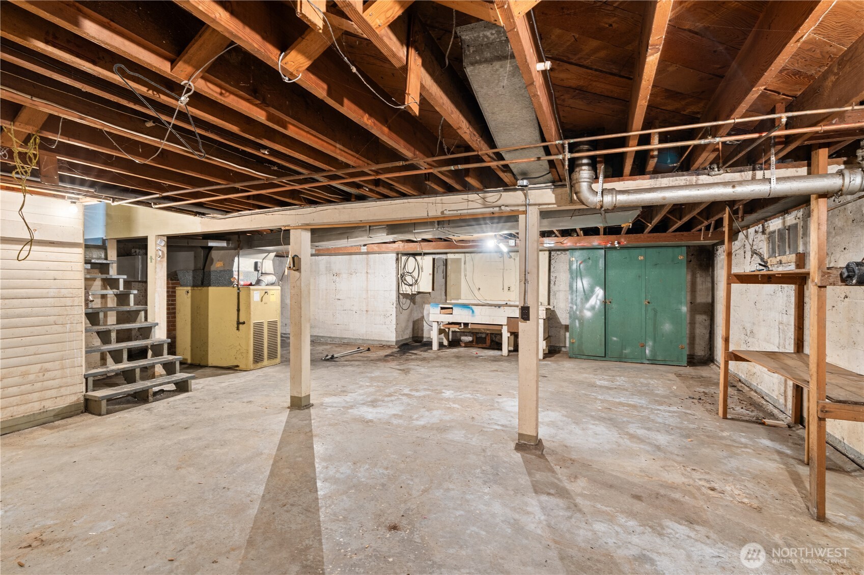 Dry basement is a blank canvas.