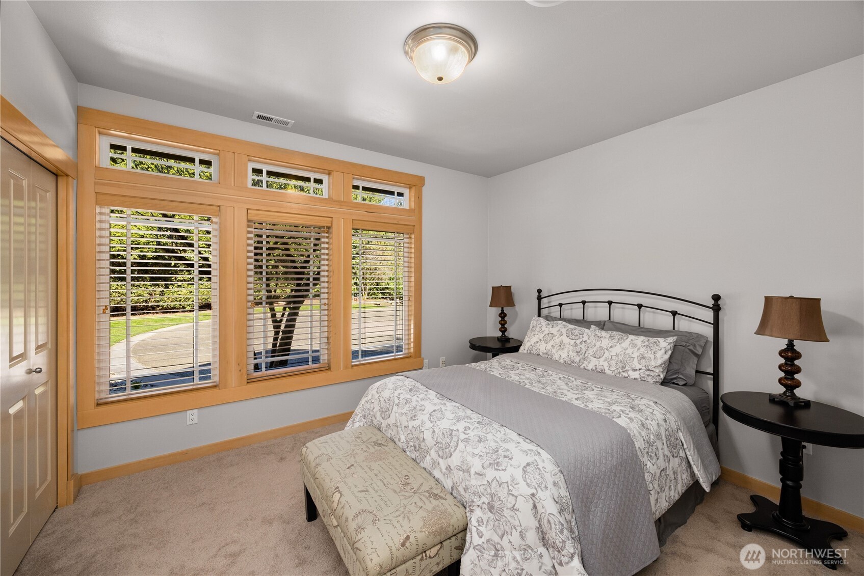 Primary bdrm on main level