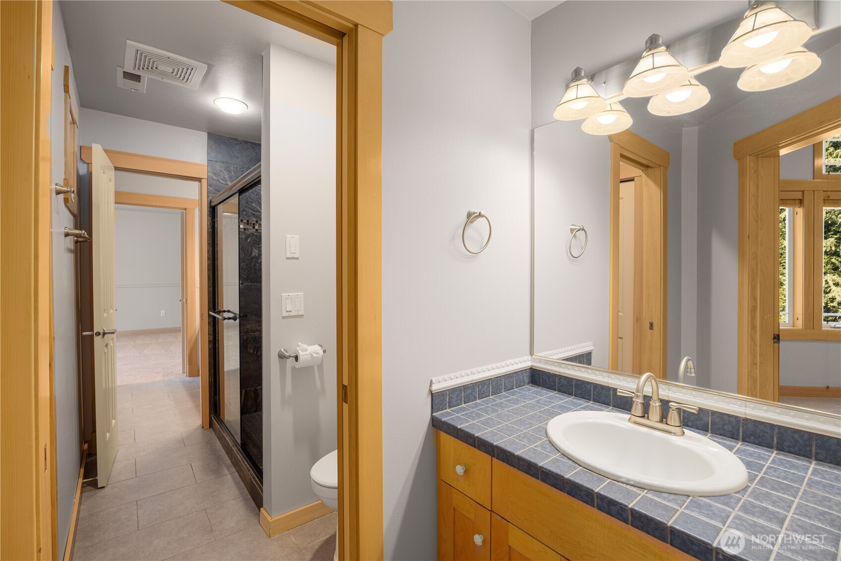 Jack-Jill bathroom