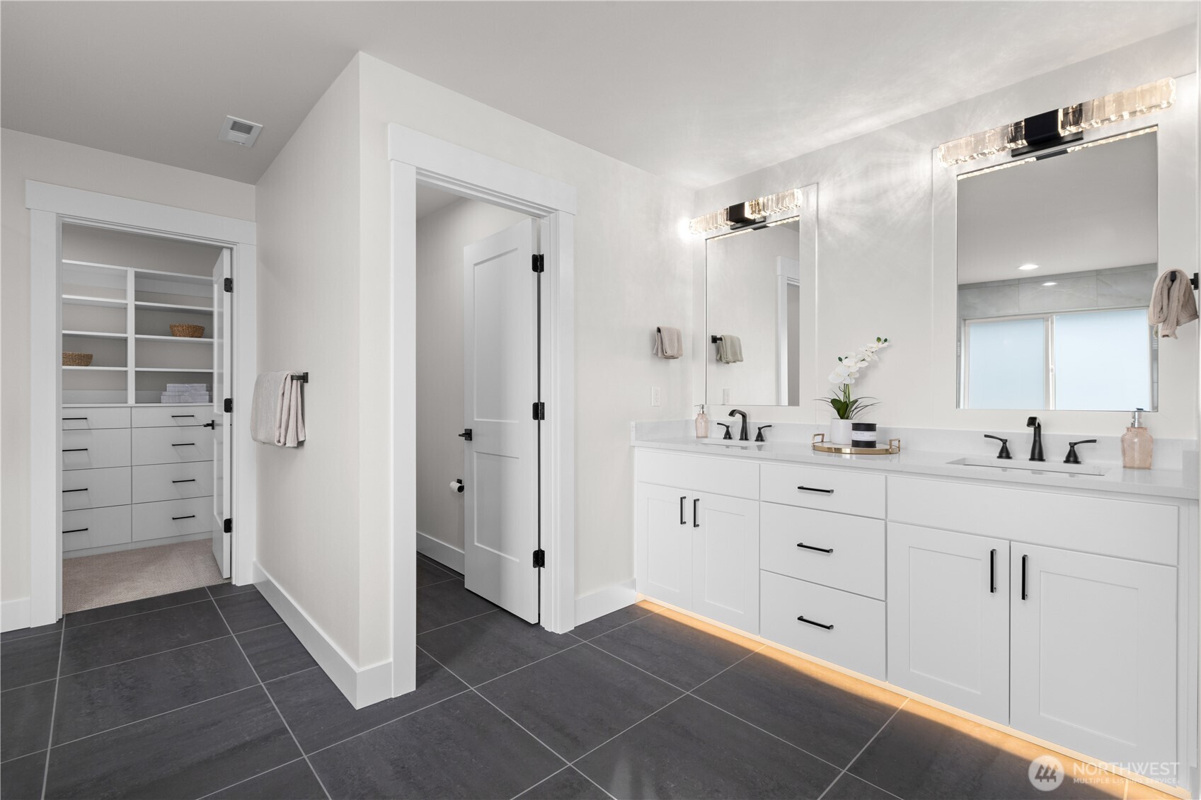 Photo of Similar Home & Floor Plan, Colors, Specs & Upgrades May Vary