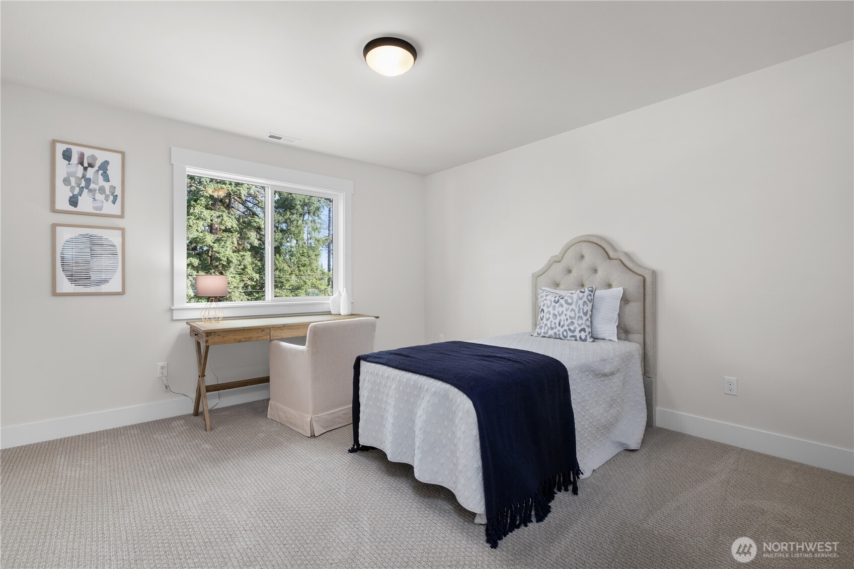 Photo of Similar Home & Floor Plan, Colors, Specs & Upgrades May Vary