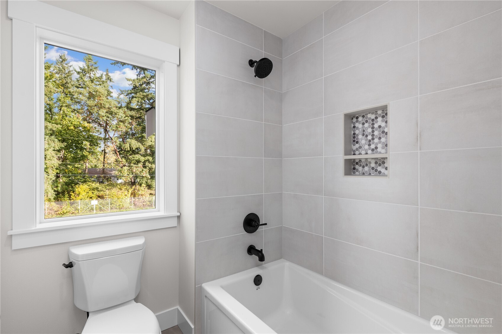 Photo of Similar Home & Floor Plan, Colors, Specs & Upgrades May Vary