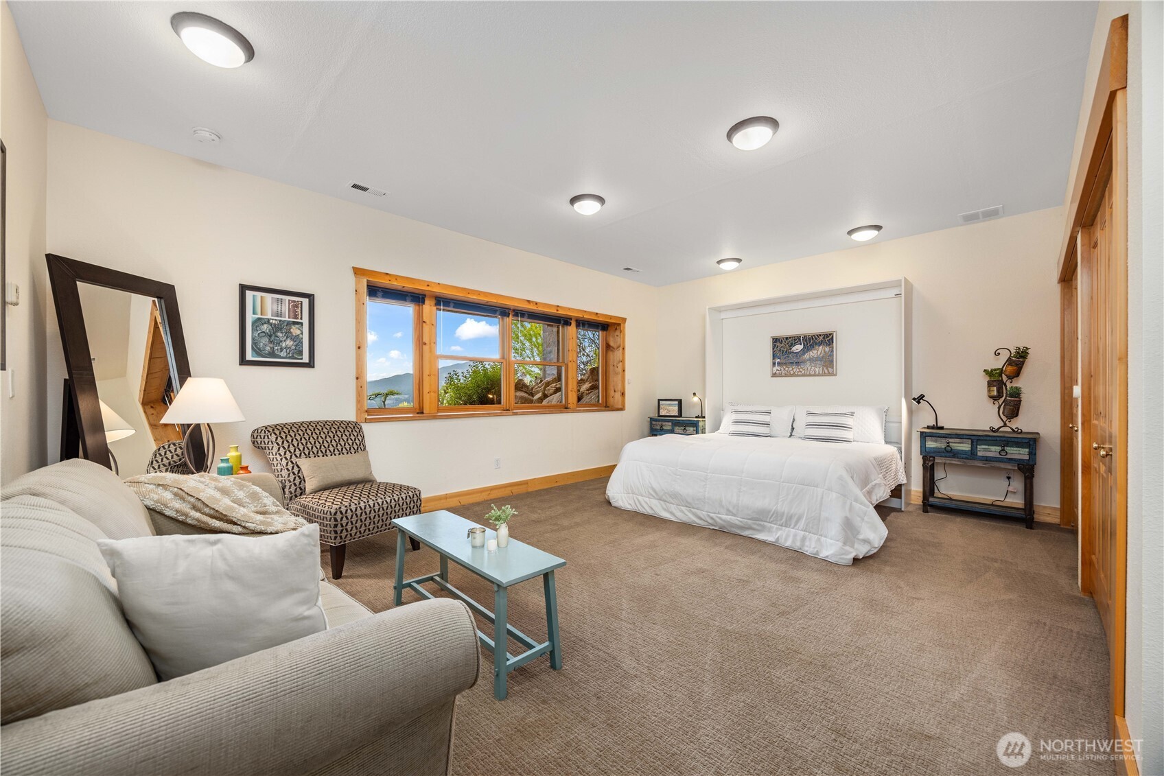 Lower Level Guest Room