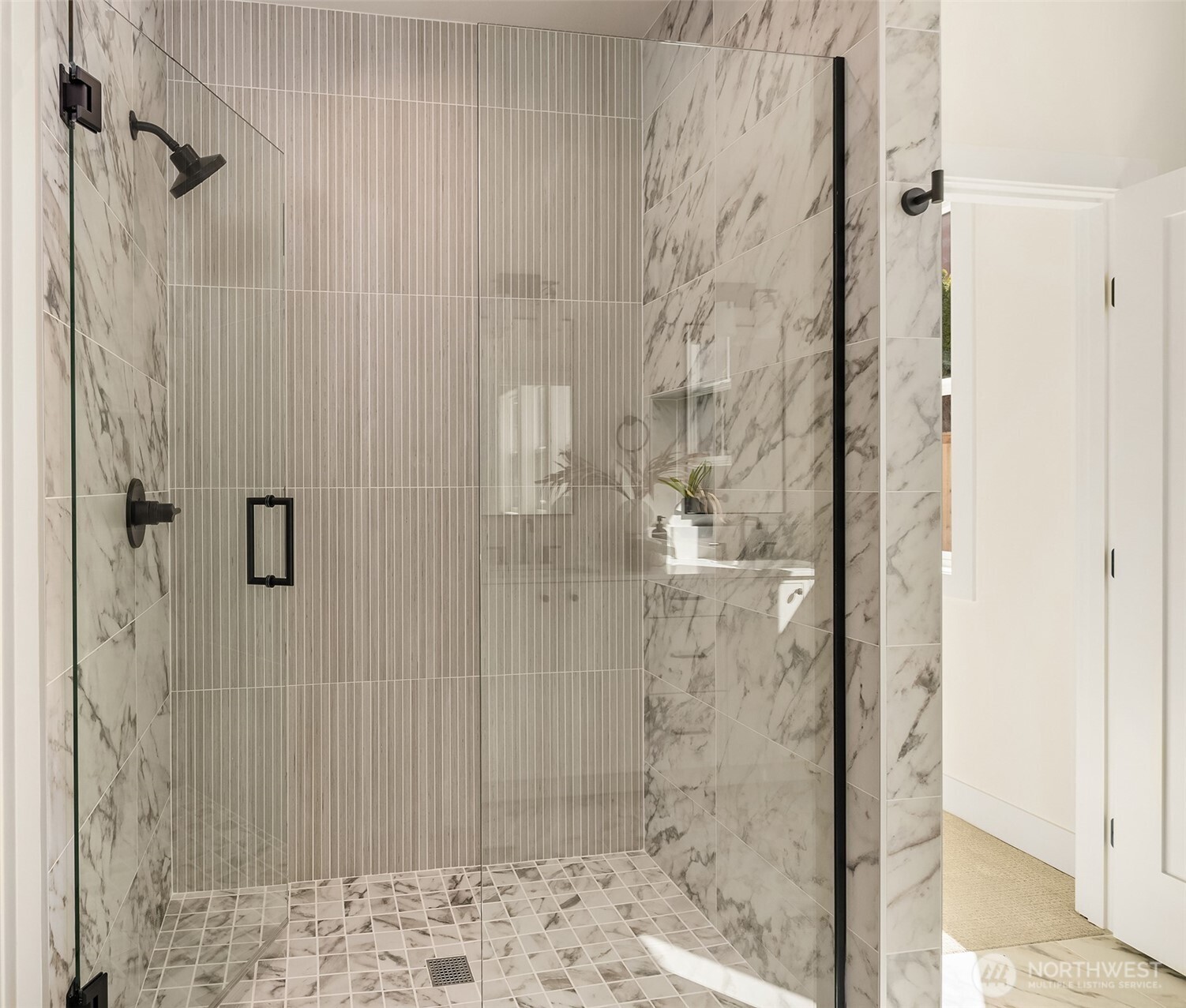 Bath connected to main floor bedroom