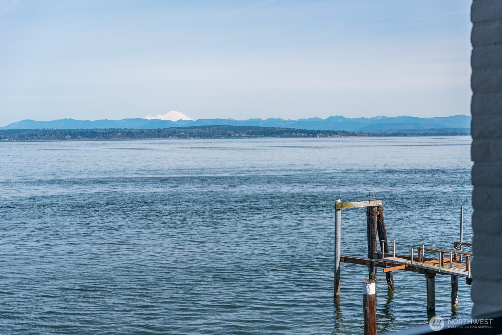 Views of mount Baker from front deck.