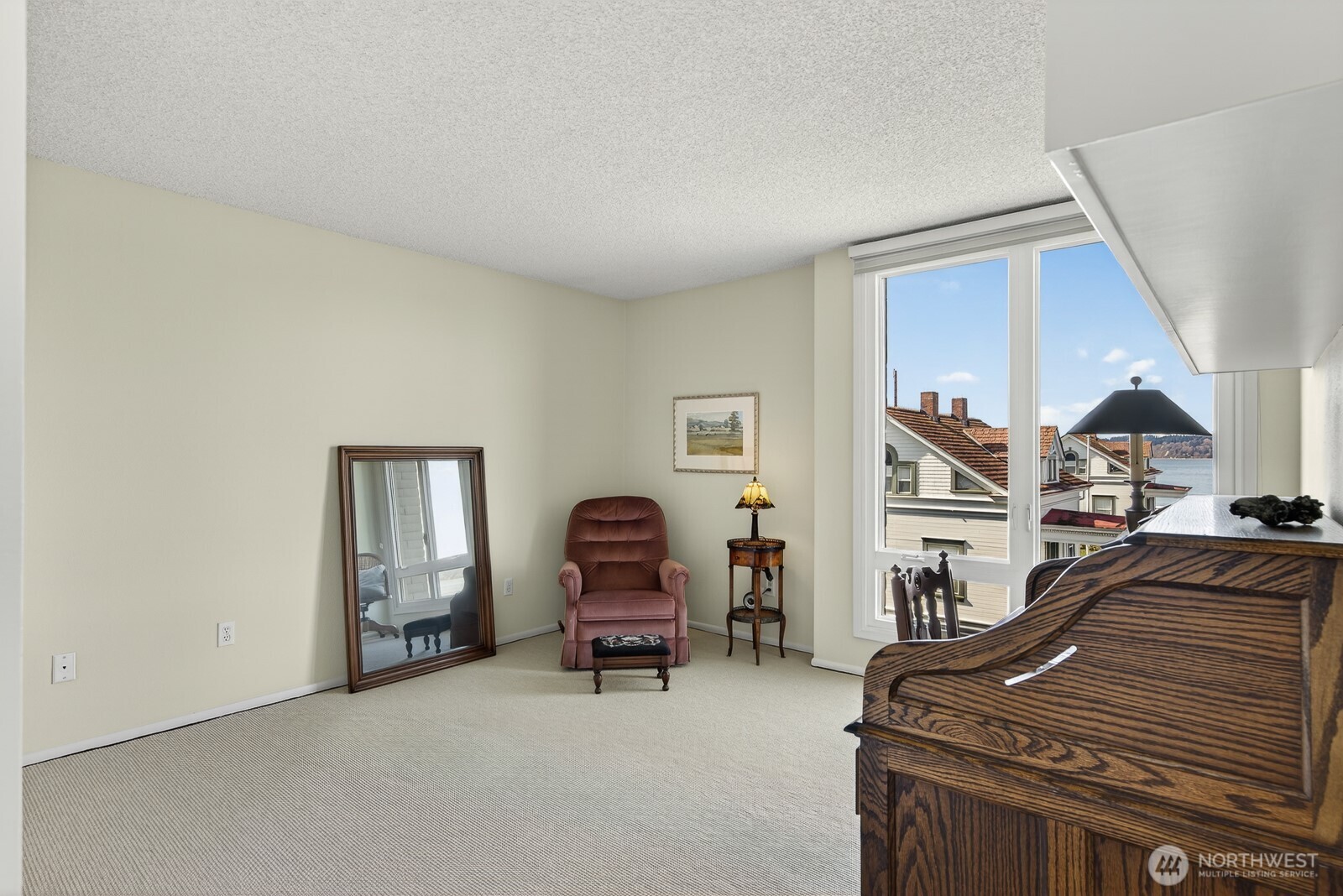 Generous size guest bedroom!